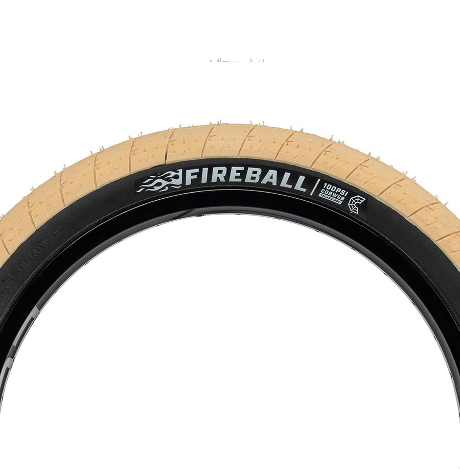 Eclat Fireball 20''x2.40 Wire Clincher Anti-Puncture Layer 60TPI Beige